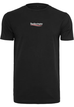 BERLINCIAGAY T-Shirt Organic Political in Schwarz, von vorn, weißer Schriftzug mit roter Welle auf der Brust